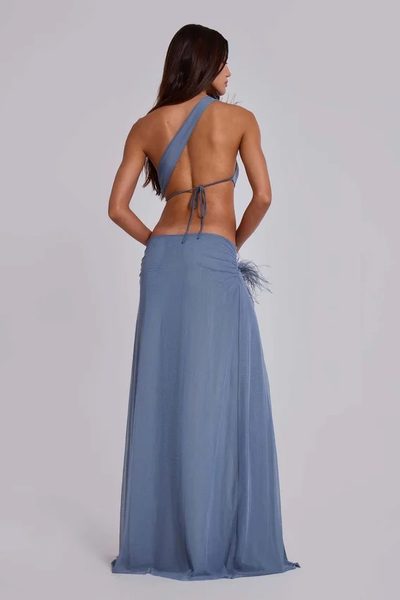 Robe longue Noctelle à découpes et plumes