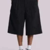 Short baggy Goliath noir à fines rayures