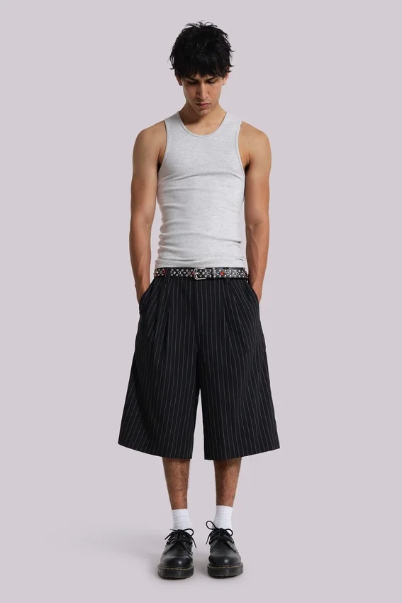 Short baggy Goliath noir à fines rayures