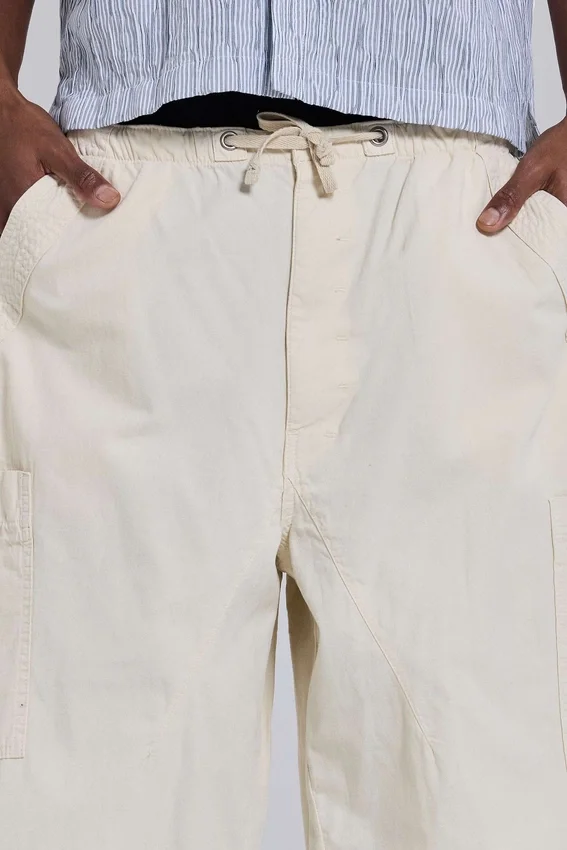Short cargo baggy « Ecru Parachute Cargo »