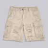 Short cargo couleur sable