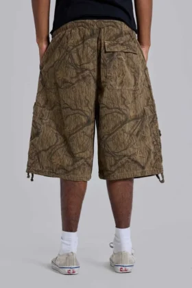 Short cargo en toile de parachute motif camouflage forêt