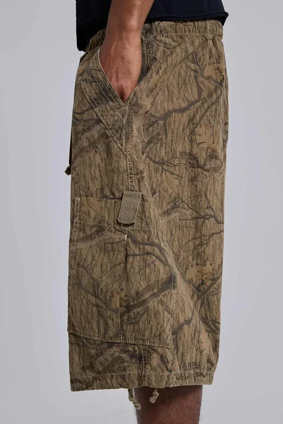 Short cargo en toile de parachute motif camouflage forêt