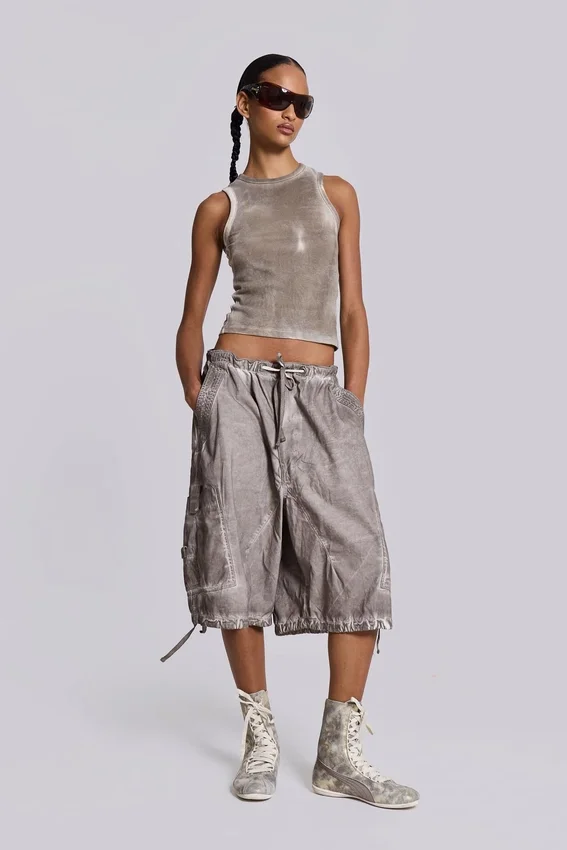 Short parachute délavé à l'huile « Stone »