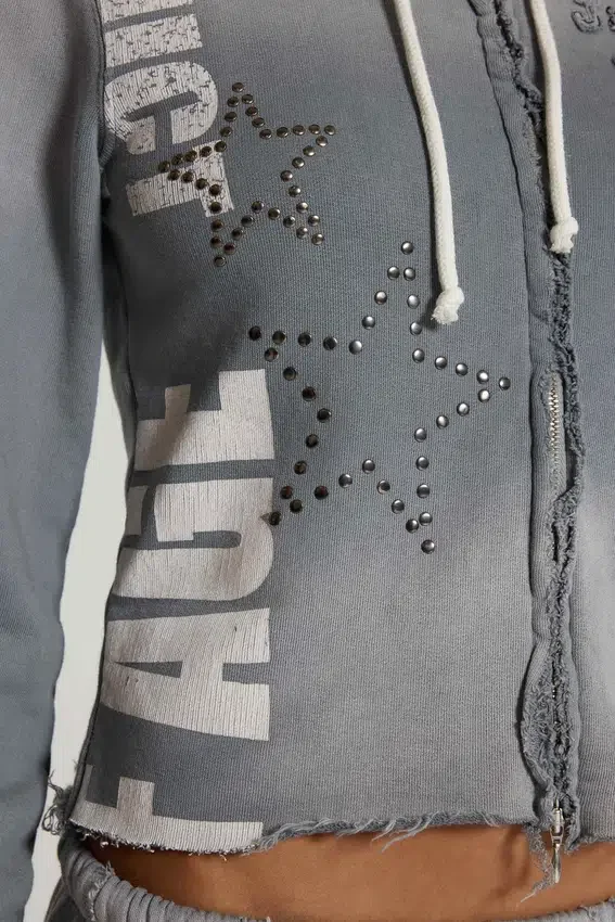 Sweat à capuche zippé « Cleo Graphic »