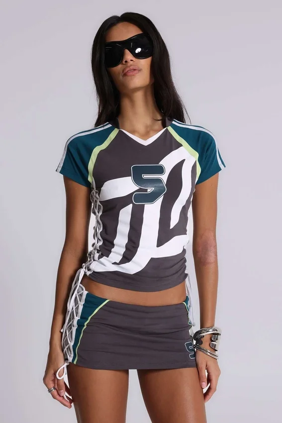 T-shirt bébé « Football » n° 5 à lacets