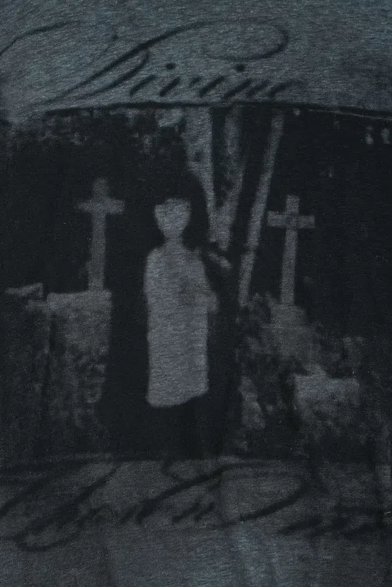 T-shirt Divine Bitten