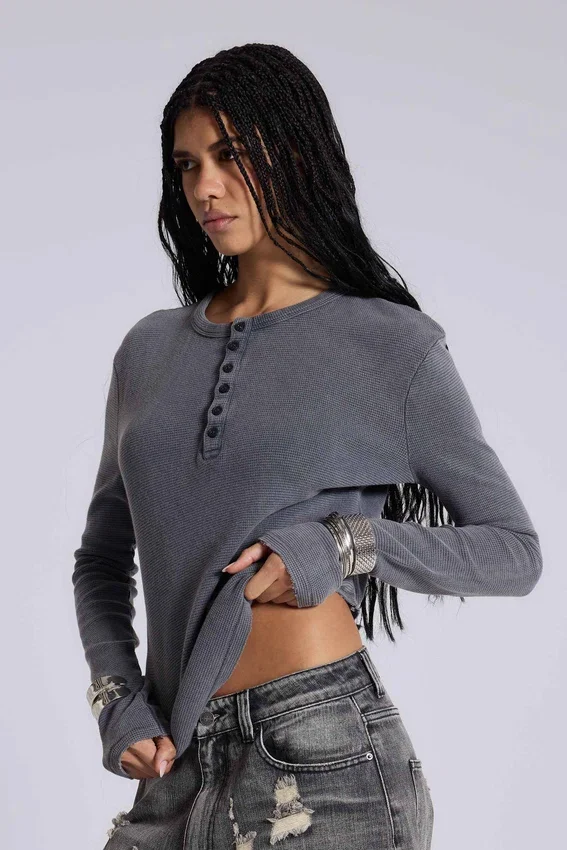 T-shirt Henley en tissu gaufré gris anthracite