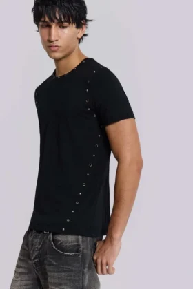 T-shirt noir « Mist » clouté