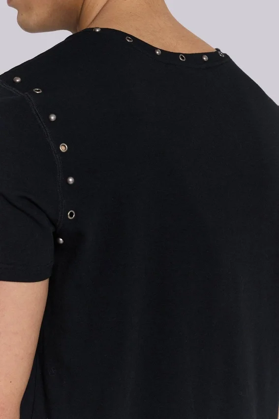 T-shirt noir « Mist » clouté