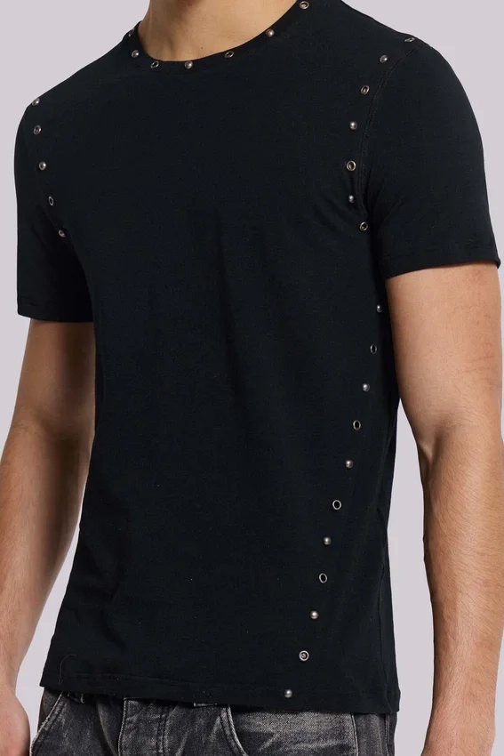 T-shirt noir « Mist » clouté