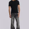 T-shirt noir « Mist » clouté