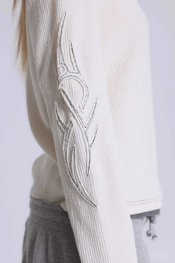 T-shirt Off White à motif tatouage appliqué