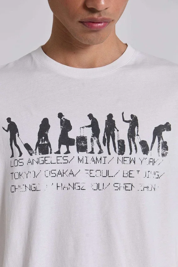 T-shirt World Tour