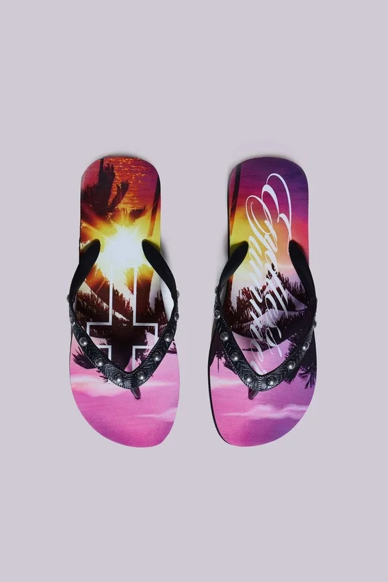 Tongs cloutées « Endless Summer »
