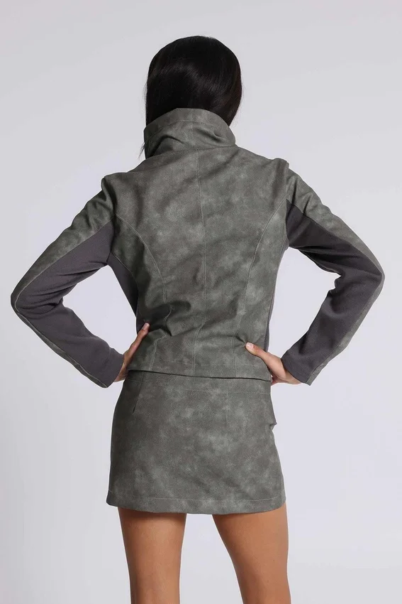 Veste à col entonnoir en cuir synthétique Cera Clasp